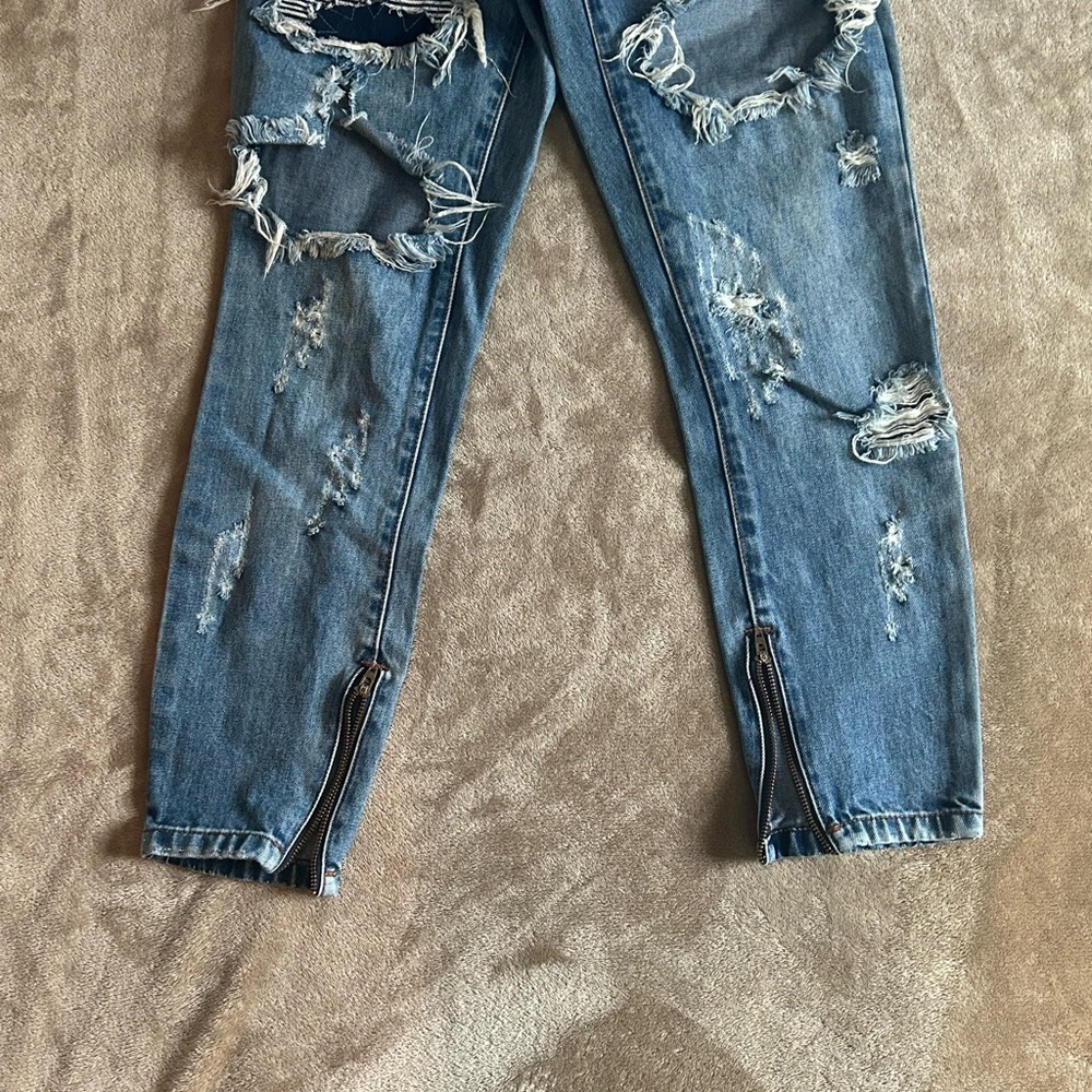 One by EightySeven X Distressed Skinny Jeans Size 26|Zipper Ankle|Patch Detail - Picture 2 of 16